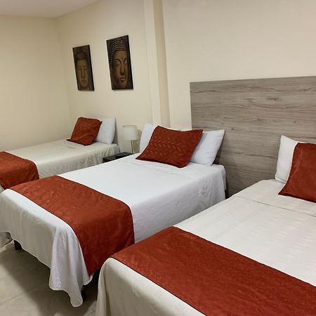 Hotel Las Mercedes Airport-Quito Tababela Dış mekan fotoğraf