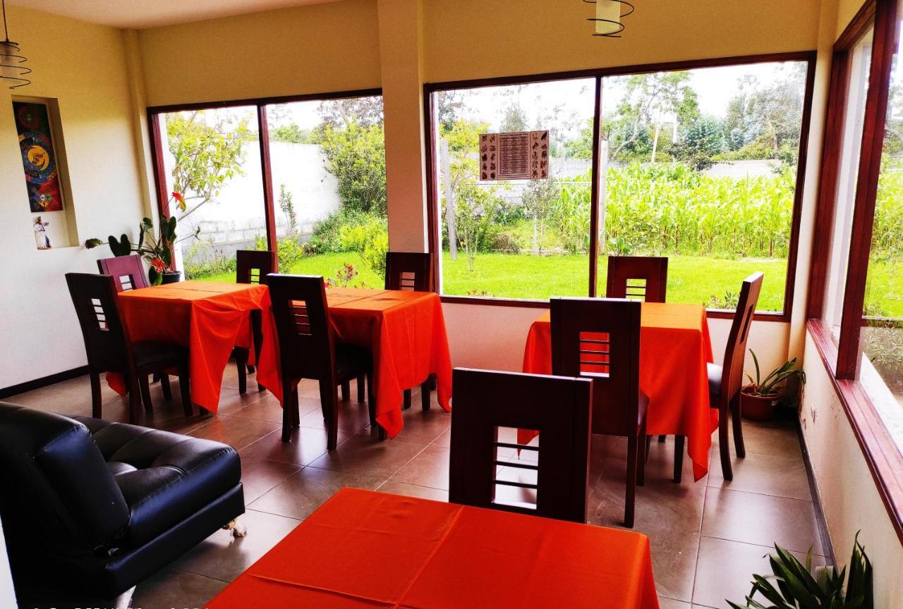 Hotel Las Mercedes Airport-Quito Tababela Dış mekan fotoğraf