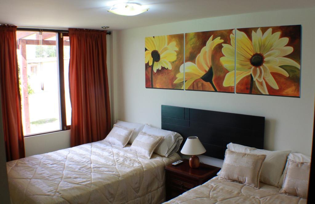 Hotel Las Mercedes Airport-Quito Tababela Dış mekan fotoğraf