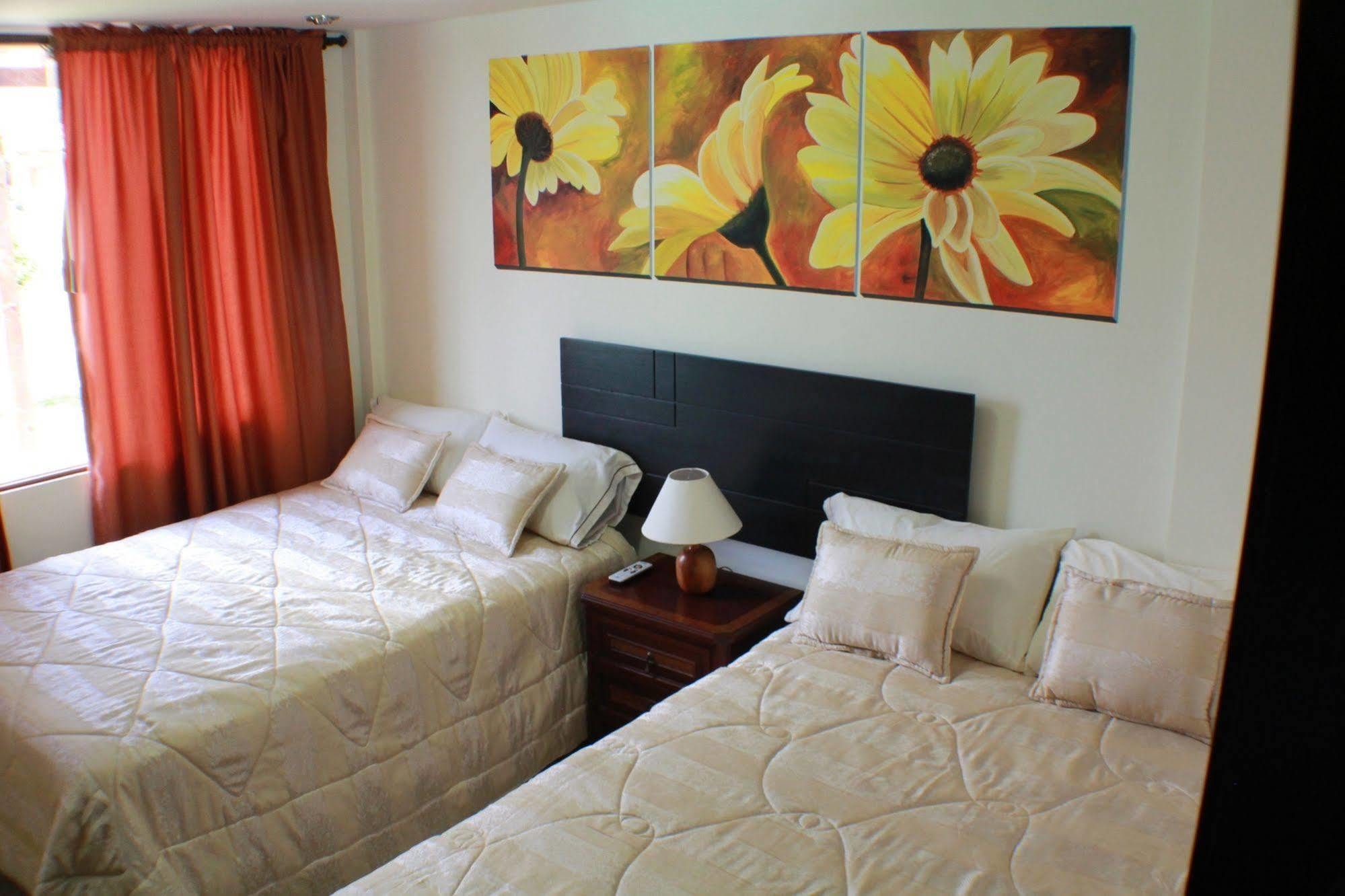 Hotel Las Mercedes Airport-Quito Tababela Dış mekan fotoğraf